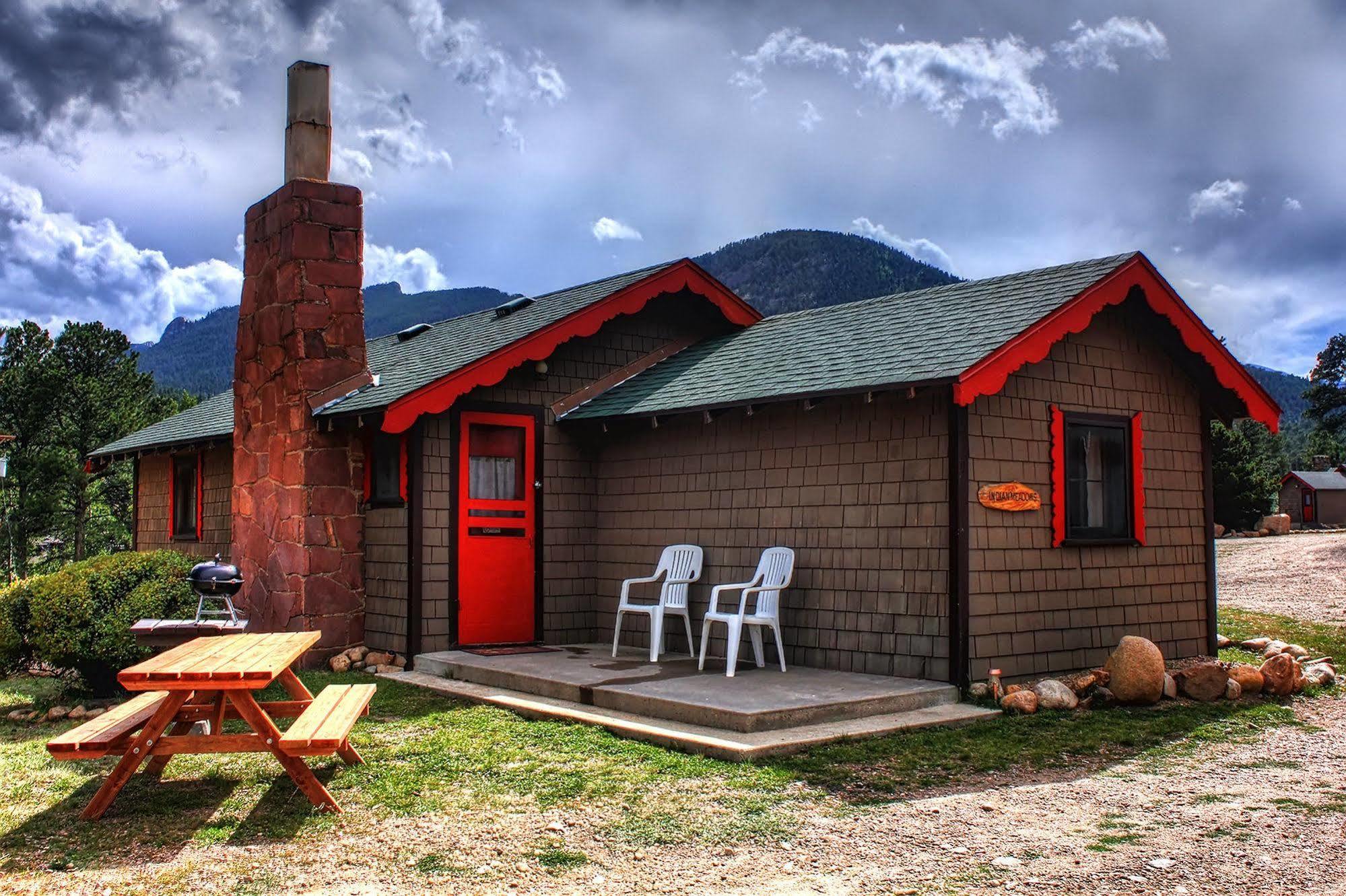 Tiny Town Cabins Estes Park Bagian luar foto